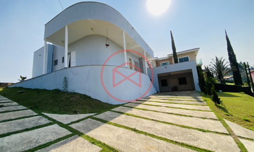 Chácara em Condomínio Antes do Centro!!