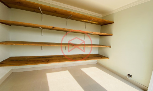 Chácara em Condomínio Antes do Centro!!