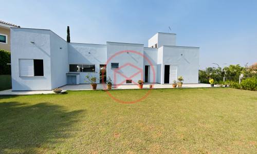 Chácara em Condomínio Antes do Centro!!