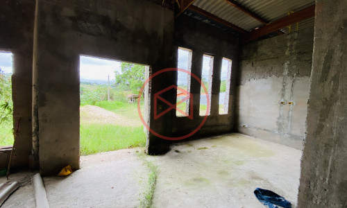 Chácara em Condomínio Fechado!!