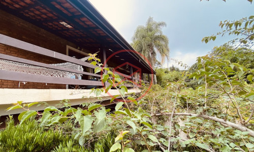 Chácara em Condomínio com 5.000 mts Antes do Centro!!