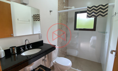 Chácara em Condomínio com 5.000 mts Antes do Centro!!