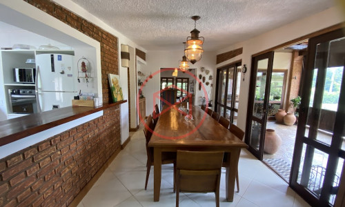 Chácara em Condomínio com 5.000 mts Antes do Centro!!