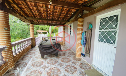 Chácara Antes do Centro de Ibiúna!!