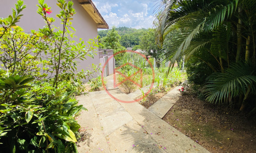 Chácara Antes do Centro de Ibiúna!!