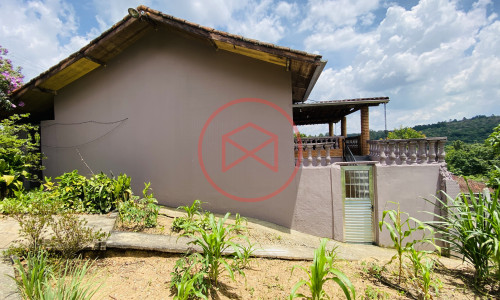 Chácara Antes do Centro de Ibiúna!!