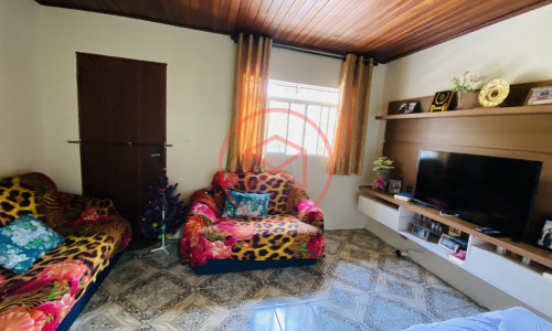 Chácara Antes do Centro de Ibiúna!!