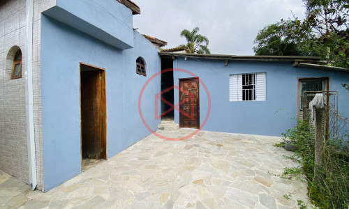 Chácara em Condomínio Antes do Centro de Ibiúna!!