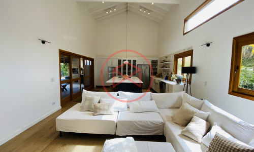 Chácara em Condomínio Fechado! Ibiuna Interior de SP