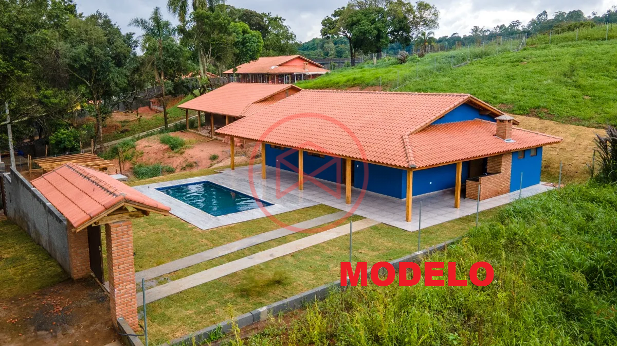 Chácara Próximo do Centro de Ibiúna!!