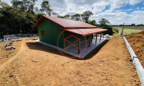 Chácara Próximo do Centro de Ibiúna!!