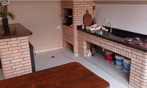 Casa no Centro de Ibiúna!! Interior de São Paulo