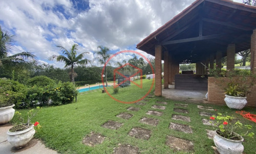 Chacara em Condominio Próximo do Centro!!