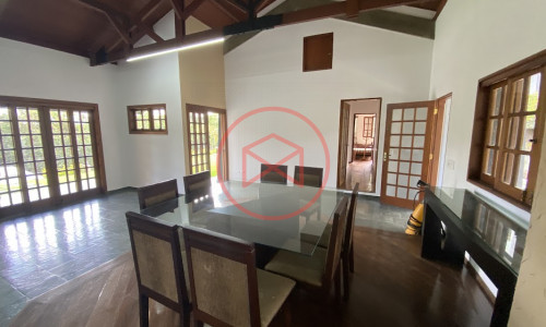 Chacara em Condominio Próximo do Centro!!