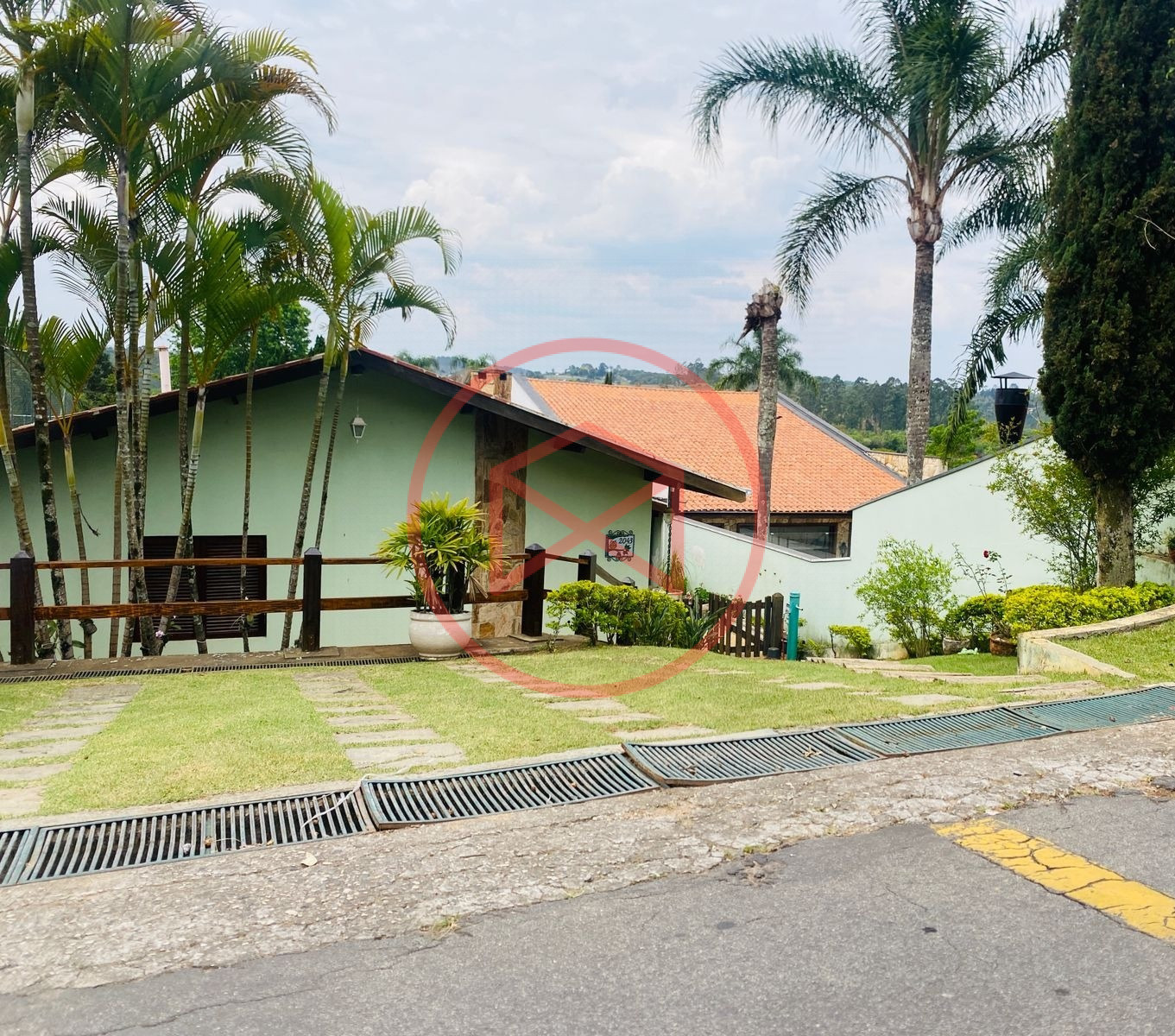 Chácara em Condomínio, antes do Centro de Ibiúna