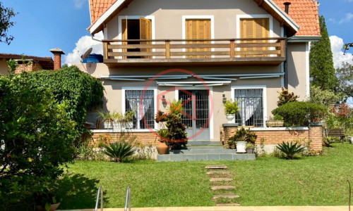 Chacara em Condominio Antes do Centro!!