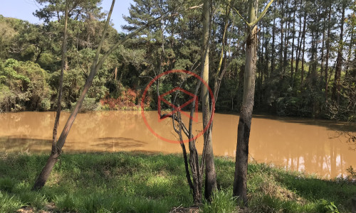 Chácara em Condomínio Antes do Centro!!