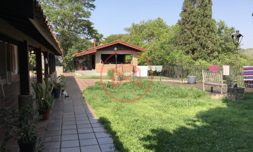 Chácara em Condomínio Antes do Centro!!