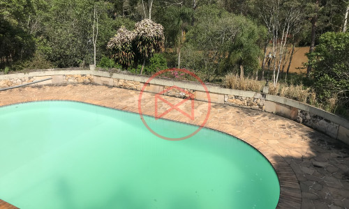 Chácara em Condomínio Antes do Centro!!