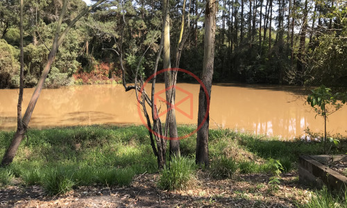 Chácara em Condomínio Antes do Centro!!