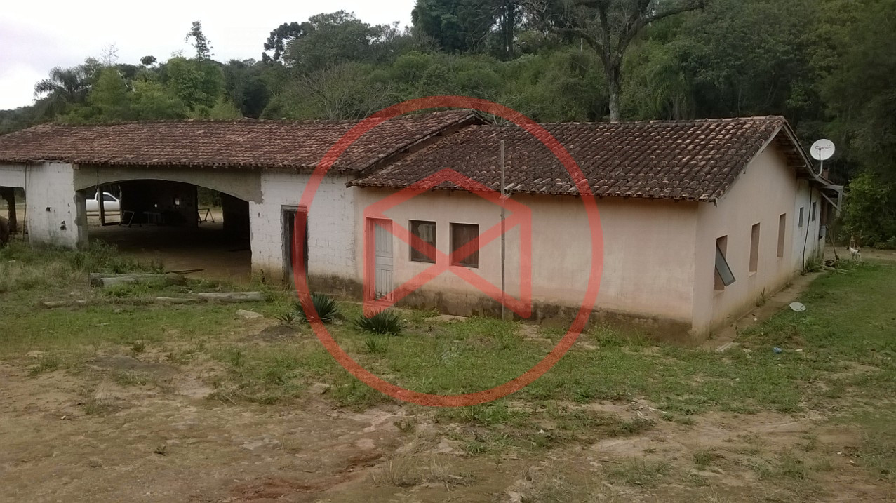 Sítio em Piedade !!