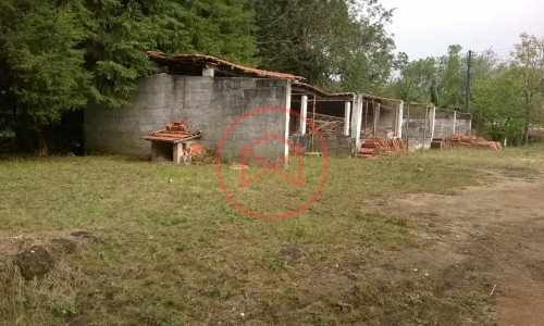 Sítio em Piedade !!