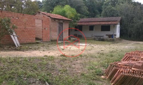 Sítio em Piedade !!