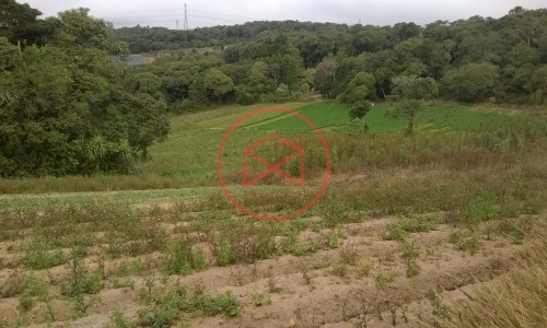 Sítio em Piedade !!