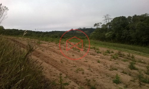 Sítio em Piedade !!