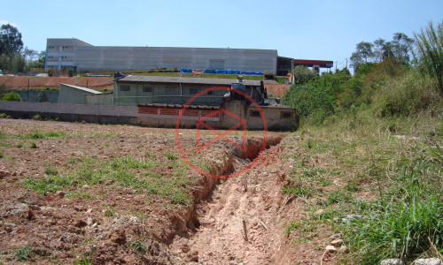 Área Industrial em Cotia!!