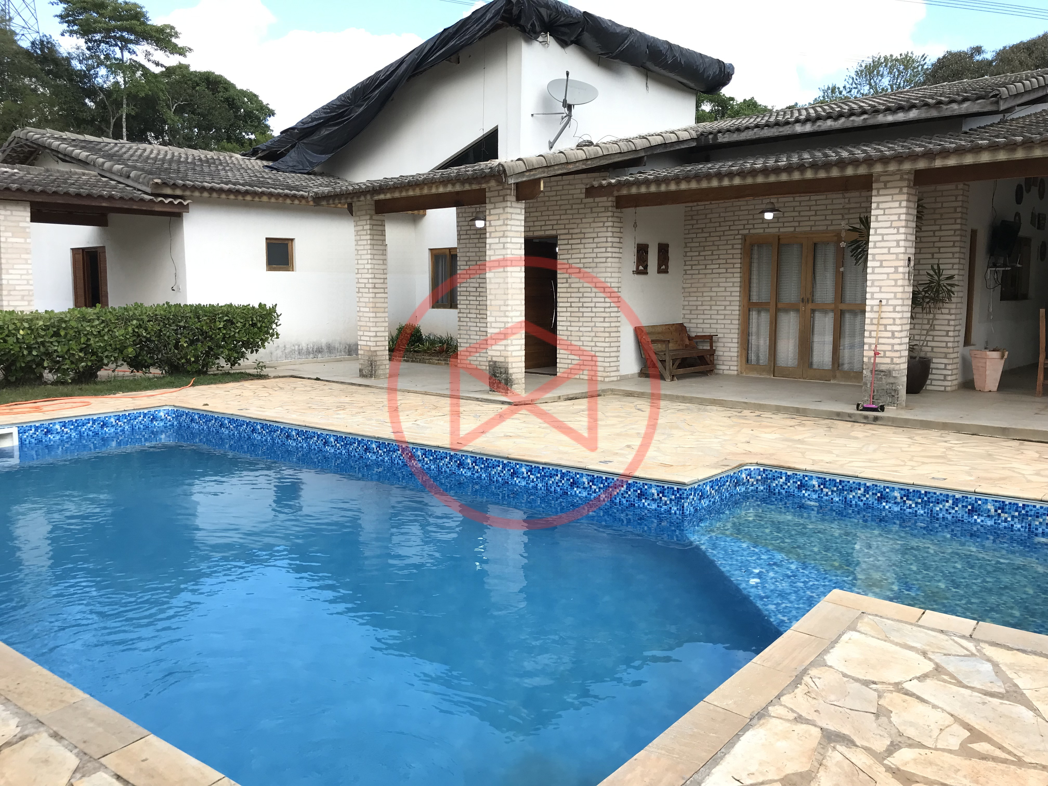 Chácara em Condomínio Antes do Centro!!