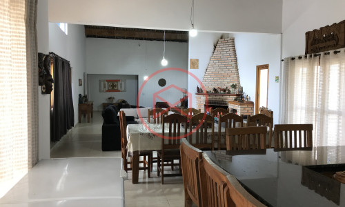 Chácara em Condomínio Antes do Centro!!