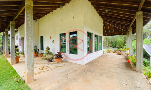 Chácara em Condomínio Antes do Centro!!