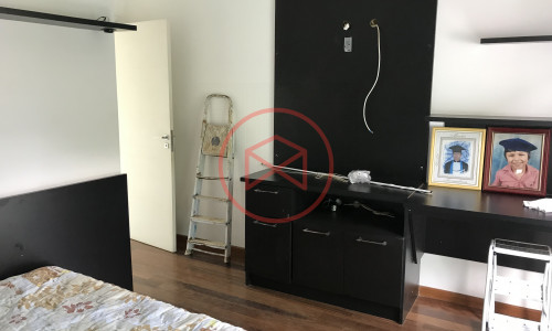 Mansão em Condomínio no Centro de Ibiúna!!