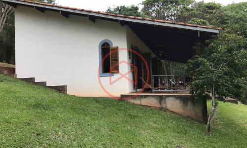 Chácara Pé N'agua em Condominio Fechado