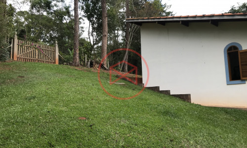 Chácara Pé N'agua em Condominio Fechado