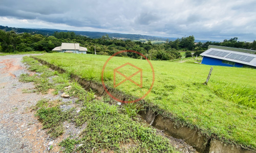 Lote em Condomínio Fechado em Ibiúna