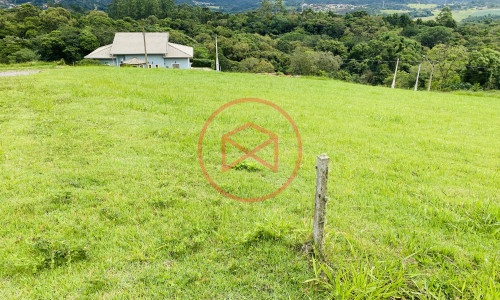 Lote em Condomínio Fechado em Ibiúna