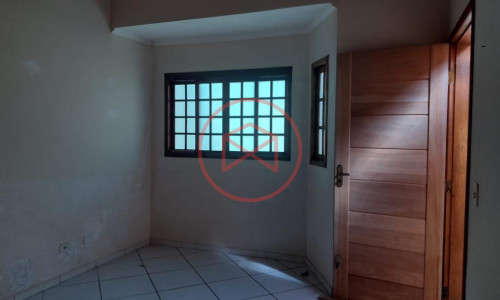 Casa Próximo ao Centro de Ibiúna!!