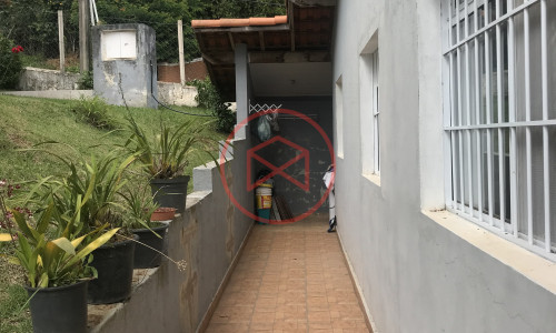 Chácara em Condomínio Fechado!!