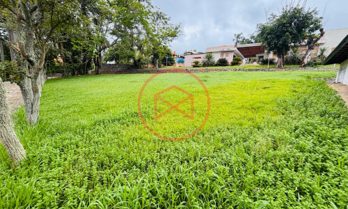 Lote em condomínio no centro de Ibiúna.