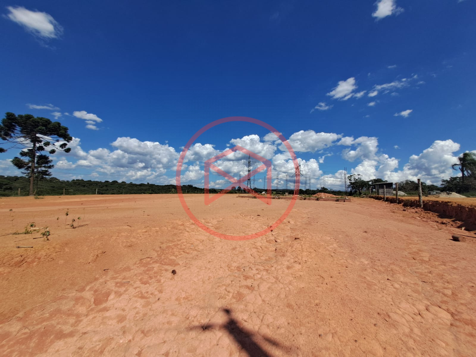 Lote em Ibiúna antes do Centro da cidade!