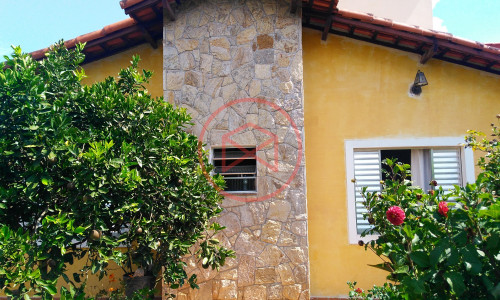 Chácara em Condomínio Antes do Centro!!