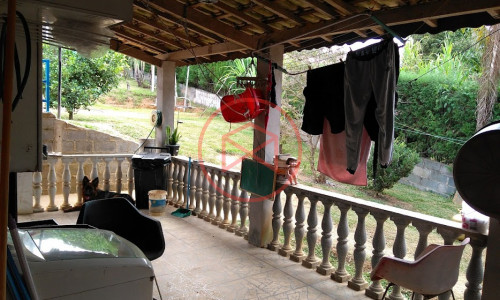 Chácara em Condomínio Próximo do Centro de Ibiúna!!