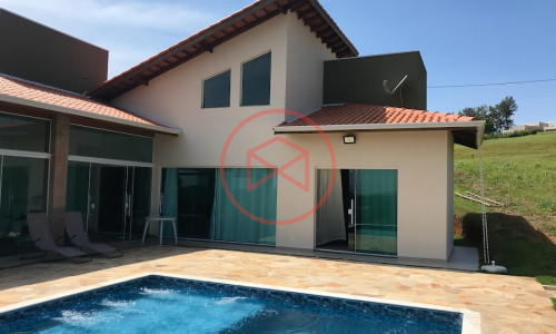 Chácara em Condomínio Fechado em Ibiúna!