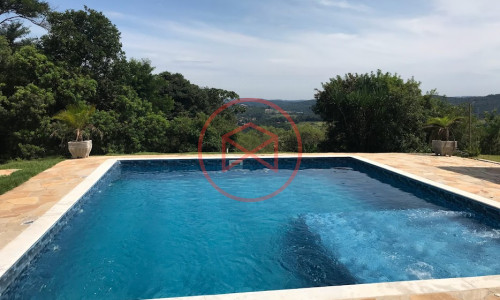 Chácara em Condomínio Fechado em Ibiúna!