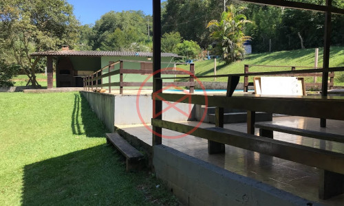 Chácara em Ibiuna!!