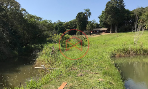 Chácara em Ibiúna local Nobre!