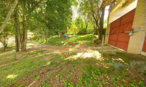 Sítio com 30 mil mts² em Ibiuna!!!