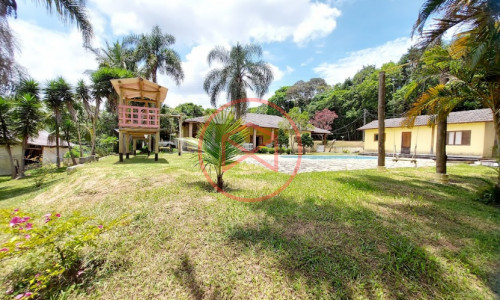 Sítio com 30 mil mts² em Ibiuna!!!